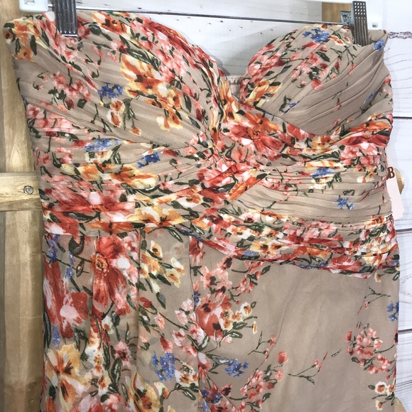 GB Floral Tan Strapless Dress NWT Large - Picture 2 of 5